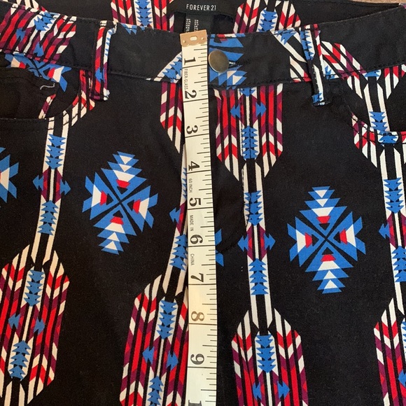 Forever 21 Aztec Pattern Skinny Jeans Women’s Size 29 - Picture 4 of 9